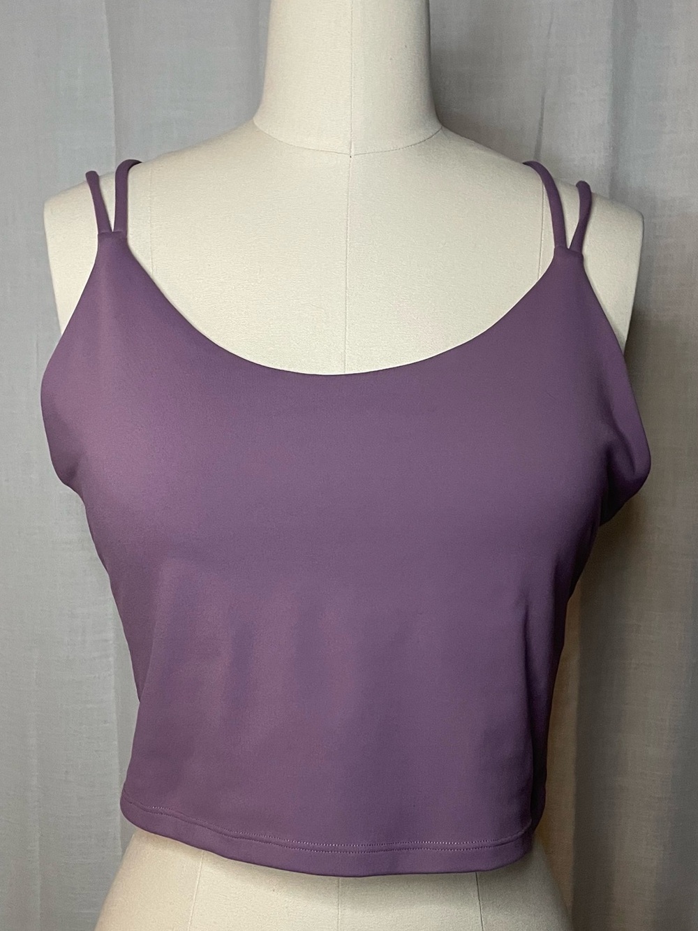 Double-Strap Cropped Tank Athletic Top - Size XL